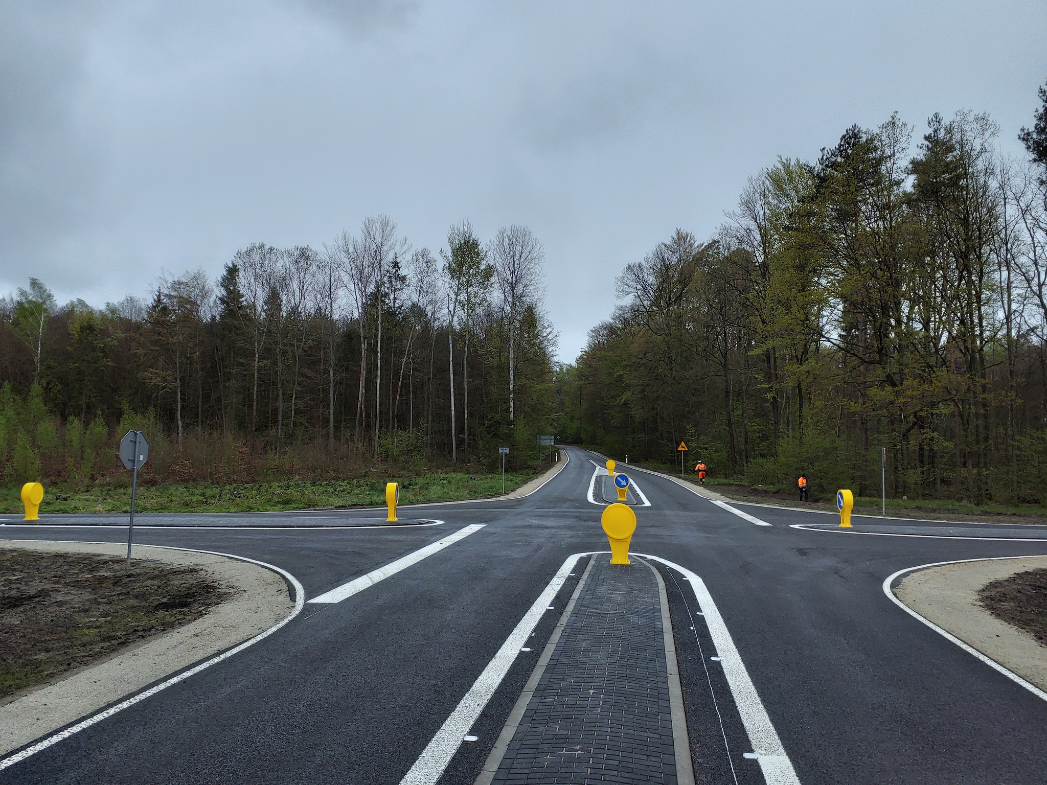 Przebudowane skrzyżowanie na drodze wojewódzkiej nr 524